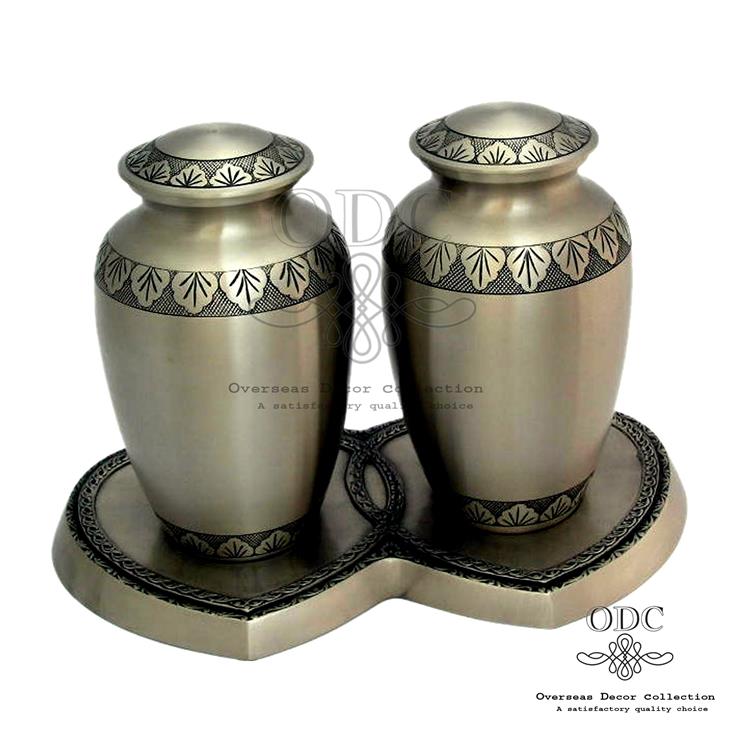 Eye-catching Bronze Brass Companion Urns