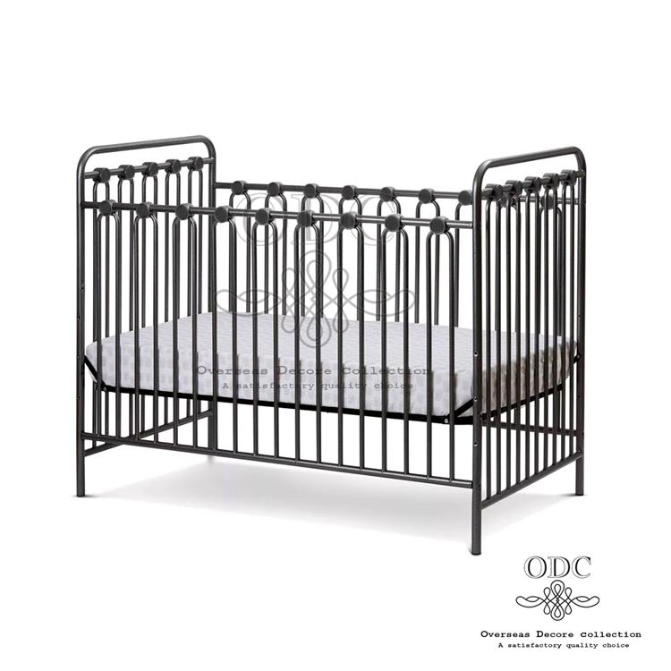 Black Finished Metal Modern Design Baby Cot